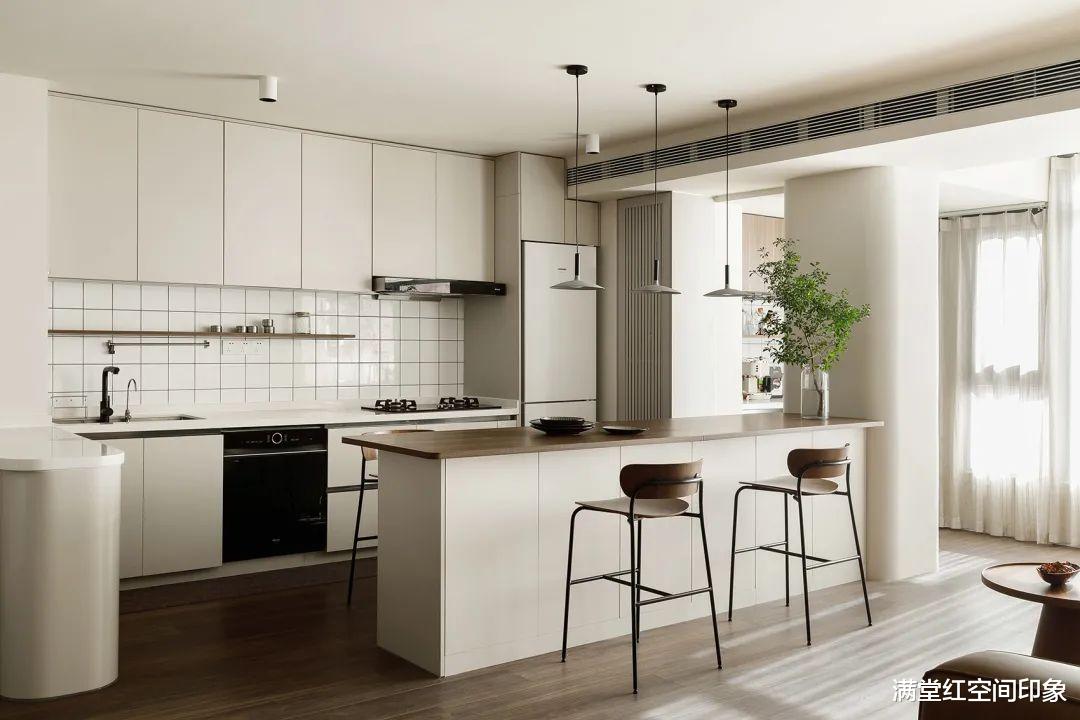 选择橱柜时,这6点一定要注意,不要花冤枉钱