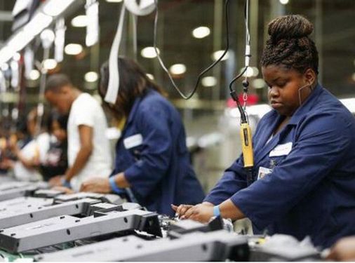 安卓|蘋果撤離中國有多難？背后有中國70多家企業，硬搬回美國只會死?