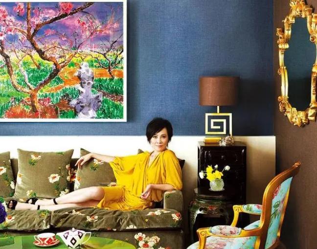 刘嘉玲|57岁刘嘉玲穿高端大蓬裙参加晚宴,豪宅内景曝光,像个小型艺术馆