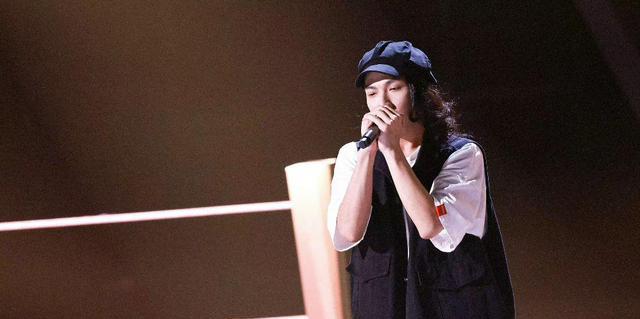 李玟|中国好声音剧透:黑马周菲戈提前淘汰,李玟战队仅剩王泽鹏一人