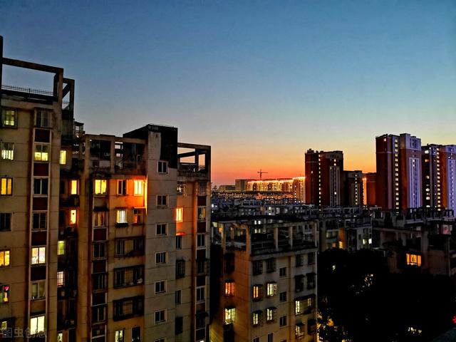 安置房|有人提议，退休后就到处租房旅游，哪儿美就住在哪儿，这可行吗？