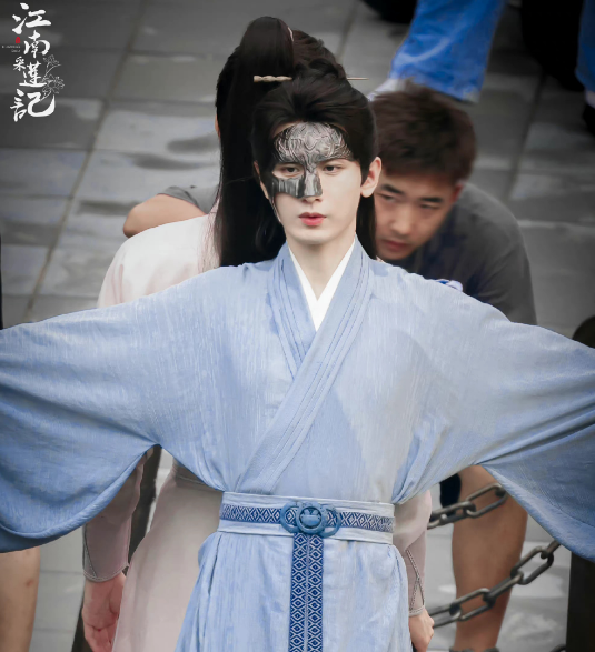 成毅|成毅《莲花楼》面具路透太惊艳!女配都是颜值担当,曾舜晞好仙!