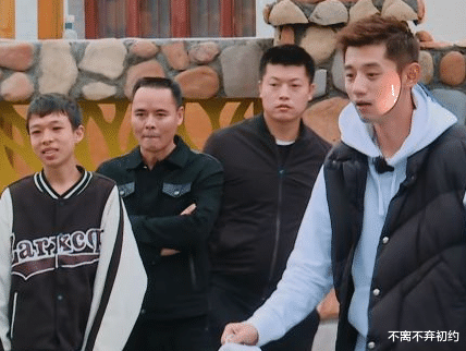 张继科|直男张继科暖心捐球台，这档节目太正了