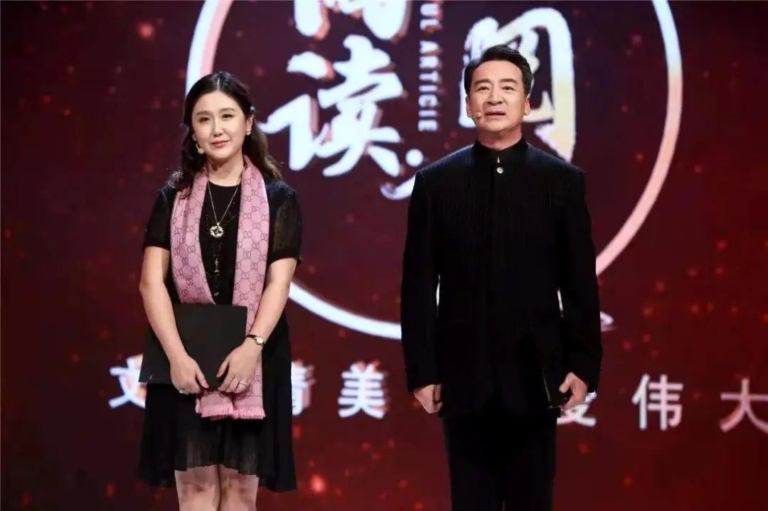 明星|娶小妻子,老来得子的7位明星,满头白发还要赚钱,是福还是祸?