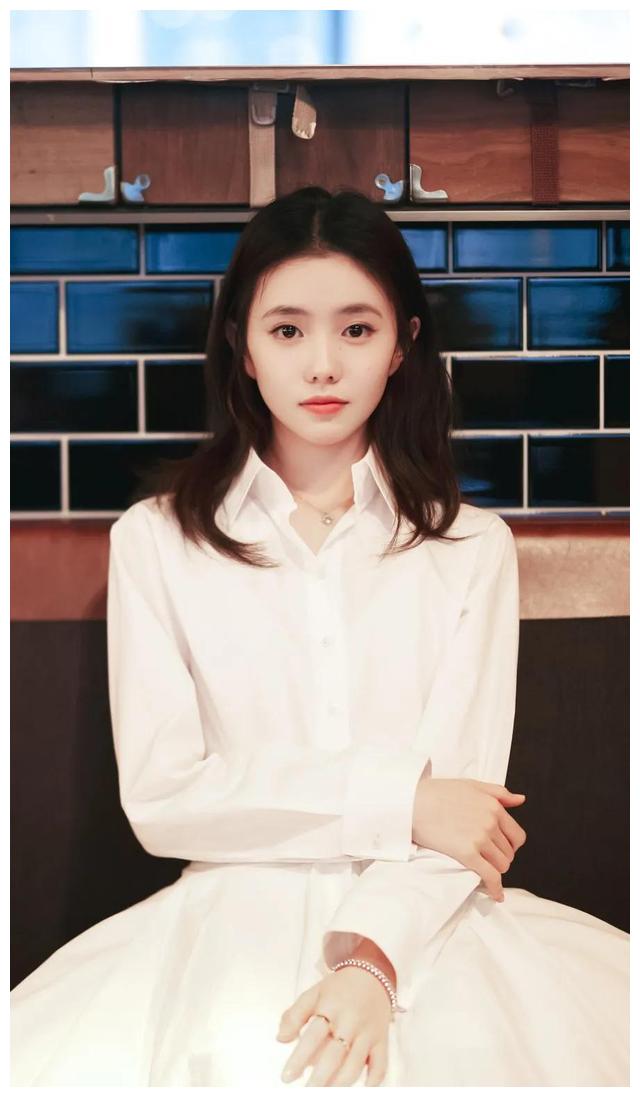 |张子枫,赵今麦,刘浩存,蒋依依李庚希,谁漂亮?谁的资源逆天?