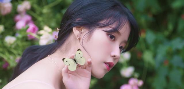 iu|IU突晒婚纱照仙女气质爆棚，清纯甜美电晕女粉：她身上有缺点吗？