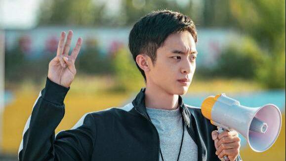 我们这十年|《我们这十年》中的白宇帆，27岁便独挑大梁，打脸多少“小鲜肉”？