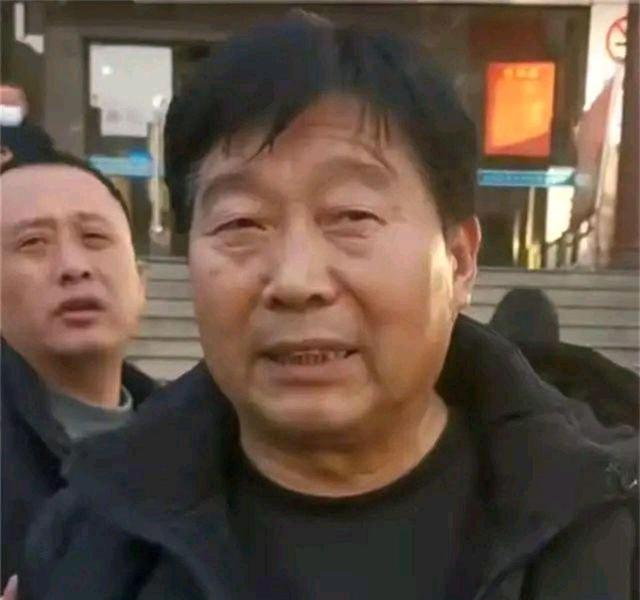 何超莲|许敏一记重拳,木土粉原形毕露:西窗退网,彬彬道歉,全都认怂了