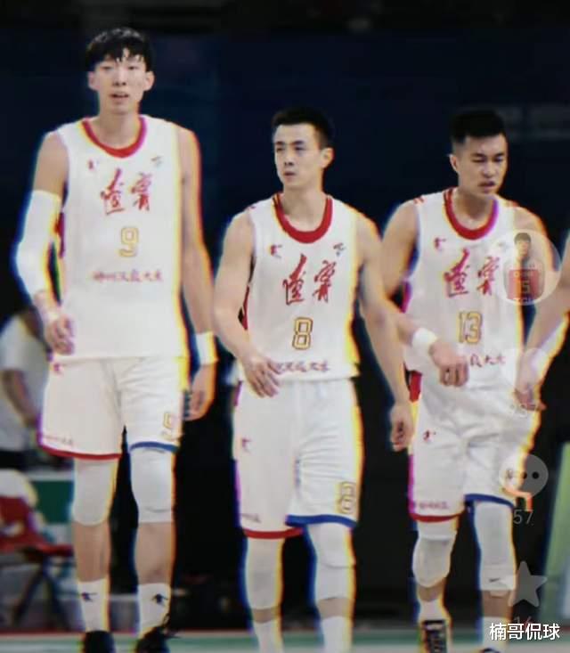 周琦|周琦将升级当爸！7个月未归家孩子即将出生，大6岁娇妻已离开新疆