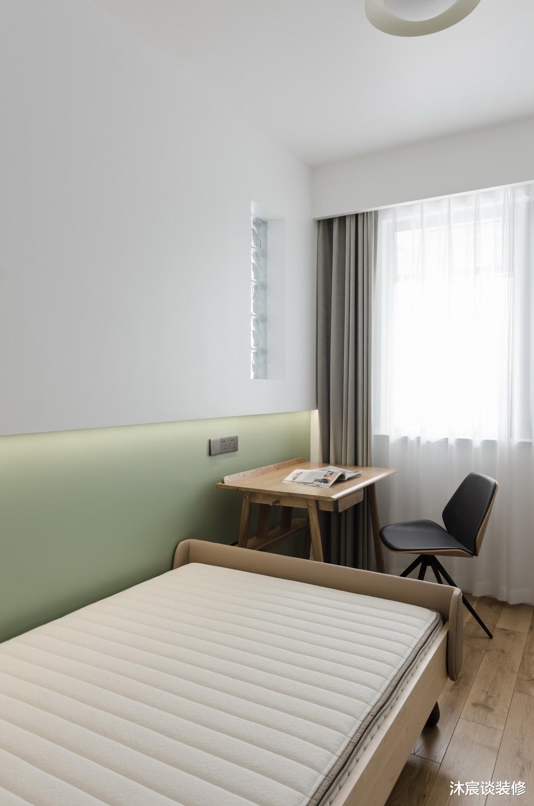 这对夫妻很理性,把家装成了简约风,没想到越是简单的装修越舒服