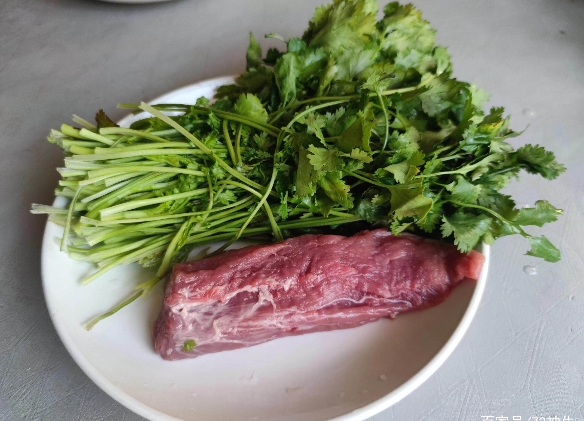 肺病|三伏天将至，建议中老年人：别太心疼钱，多吃3种肉，舒服过夏天