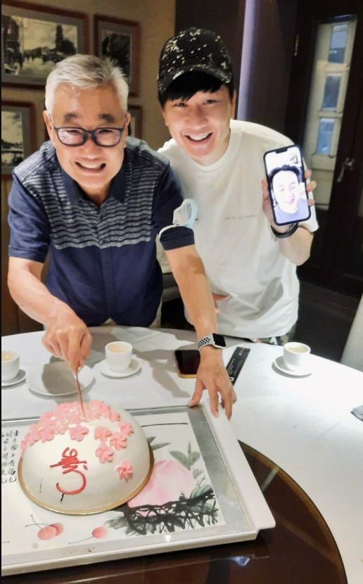 张子枫|41岁林俊杰晒照庆生！父子和谐没有催婚，因一直单身曾传出绯闻