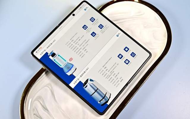 体验荣耀Magic V:外屏内屏均有精彩表现,折叠屏手机可用了吗?