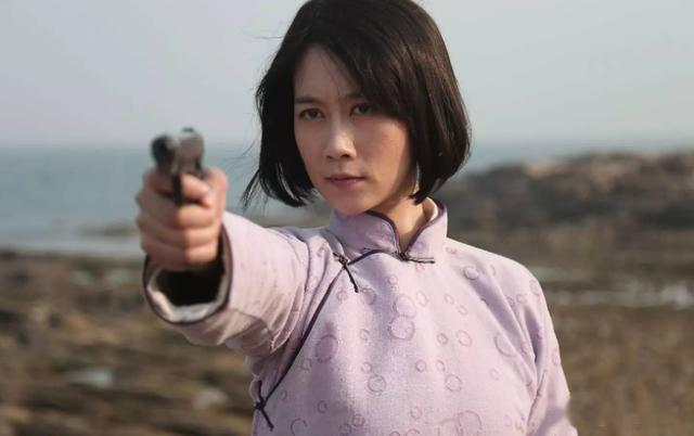 温峥嵘|演员温峥嵘:出道25年不火,嫁初恋生一子,幸福圆满