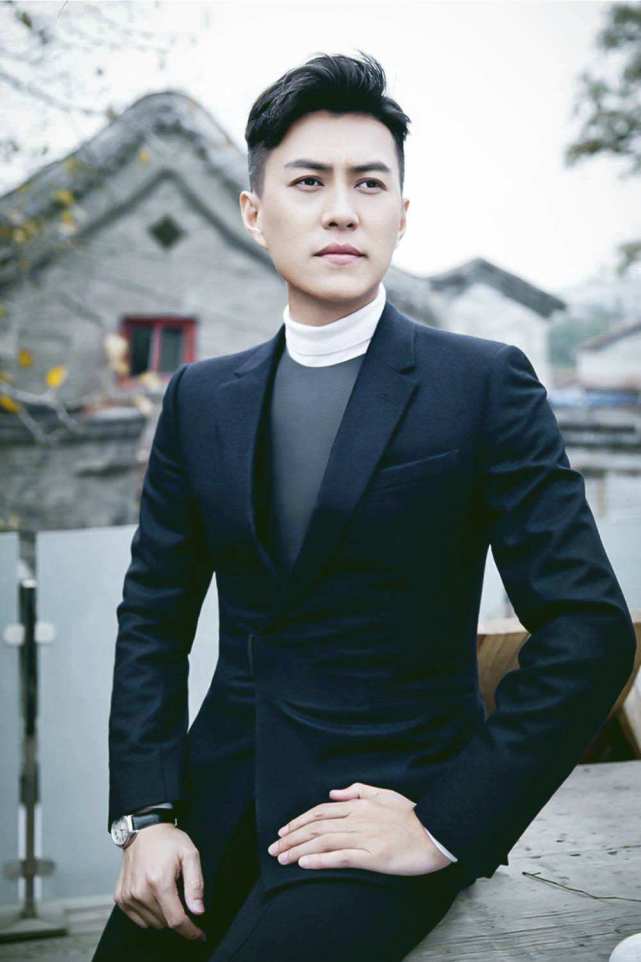 林俊杰|林俊杰提起诉讼，为娱乐圈开创先河，靳东躺枪，心疼郭德纲