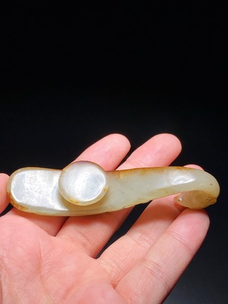 和田玉籽料|明以前 和田玉籽料 凤纹 带钩