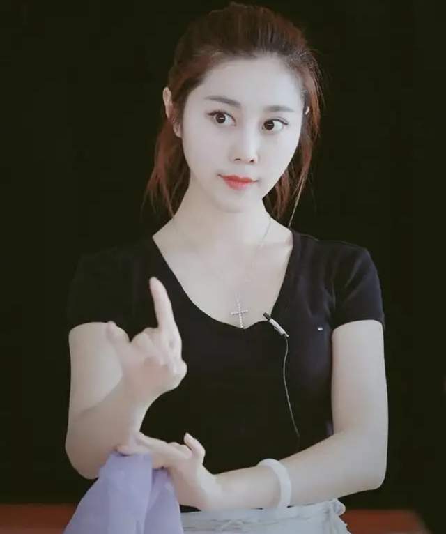 郭德纲|曝某大咖喜剧演员国外有私生子!出轨富婆女粉丝,郭德纲等人躺枪