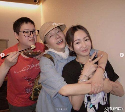 张韶涵|张韶涵难得PO“亲妹妹正脸照”！大眼高颜值神复制，网惊：长好像