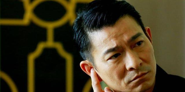 刘德华|粉丝一封信刘德华就把演唱会开到三线城市!吴君如:太能保持得住