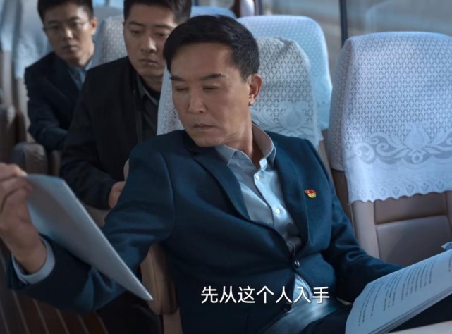 吴刚|吴刚的“不清醒”,撕开了多少娱乐圈“老戏骨”的遮羞布?