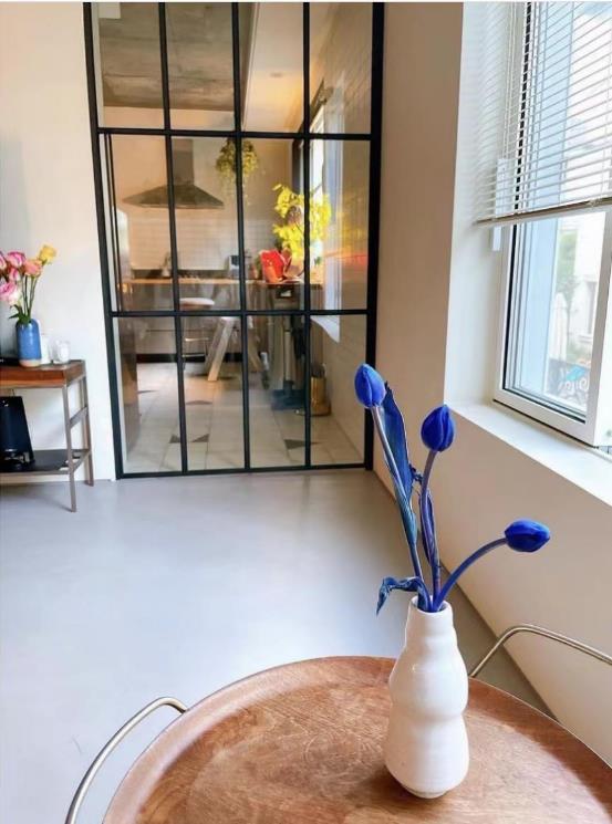 衣帽间|41岁郑丽媛独居19年,书墙衣帽间那叫一个震撼,简直是人间理想