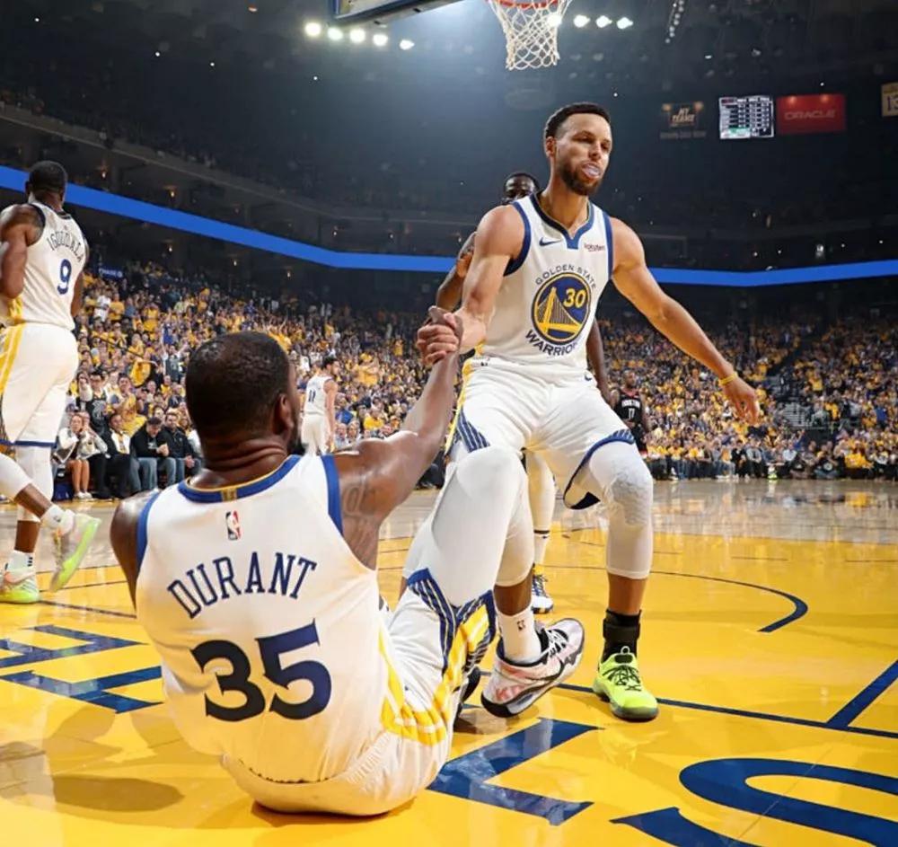勇士队|勇士和篮网的差距在哪？NBA球探：杜兰特若在勇士不会如此狼狈