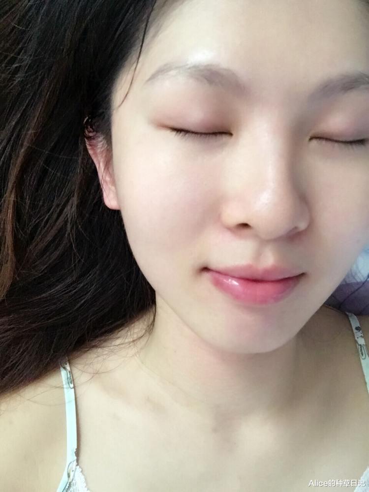 保湿 大多数人都会犯的护肤误区！皮肤状态不健康可能就是这个原因