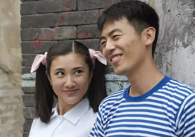 情满九道湾|《情满九道湾》是一部年代剧，主创团队都是实力派，看来要出经典了