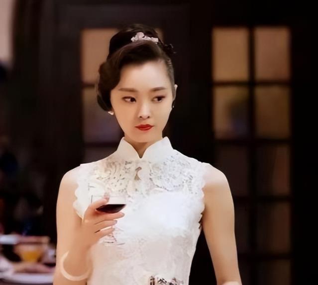 景甜|一眼万年的旗袍女星，景甜的臀，杨幂的腿，倪妮气质太惊艳