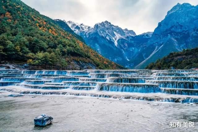 避暑胜地|夏日旅游必去的10大避暑胜地，山美水美人更美，过个25℃的夏天!