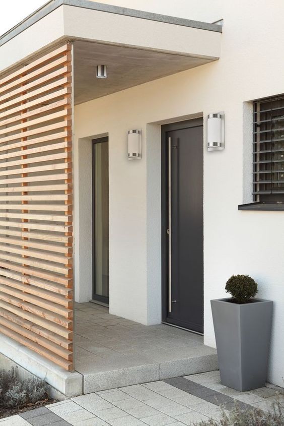 从围墙到露台,把木格栅装室外,通风换气,关键颜值还不赖