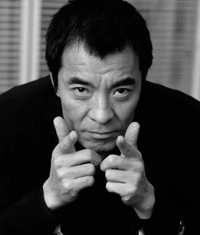 刘威|刘威说：我不要女儿，若有等我死后再嫁，看着她和男人拉手就恶心