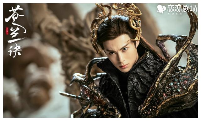 律师|《苍兰诀》顶流男神王鹤棣被曝3月和女友约会,女友上热搜6次