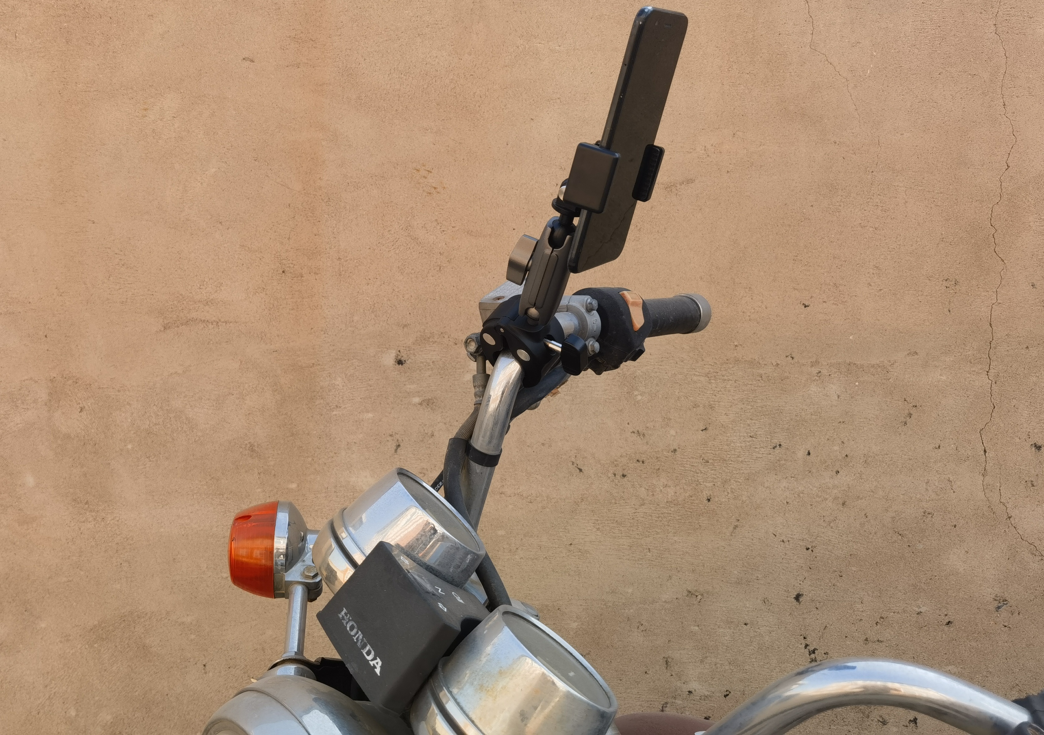 运动相机|单兵作战(4)泰迅TELESIN摩托车自行车运动相机手机骑行支架