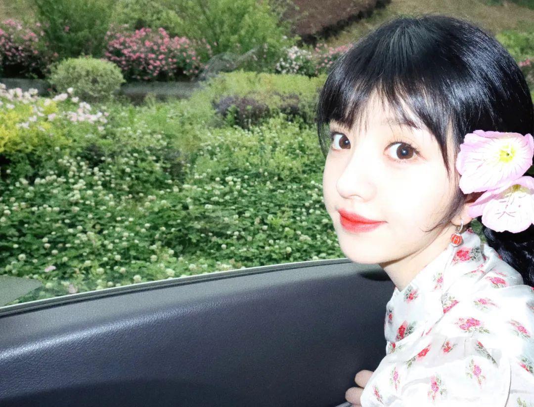 田曦薇|32岁的她成新晋爆款甜妹?!网友:好甜好喜欢…抗拒不了