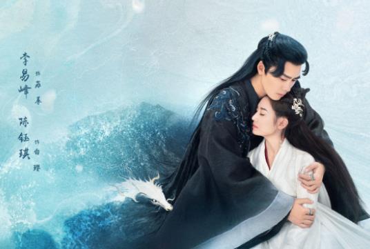 陈乔恩|《镜.双城》未开播先开吵？女主被言是“木头”，看完预告我悟了