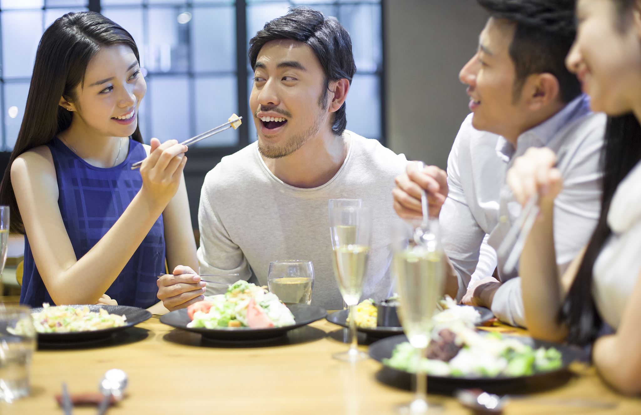 钟南山|睡觉时出现4种现象, 可能是血管堵住的信号, 及时排查对你有利