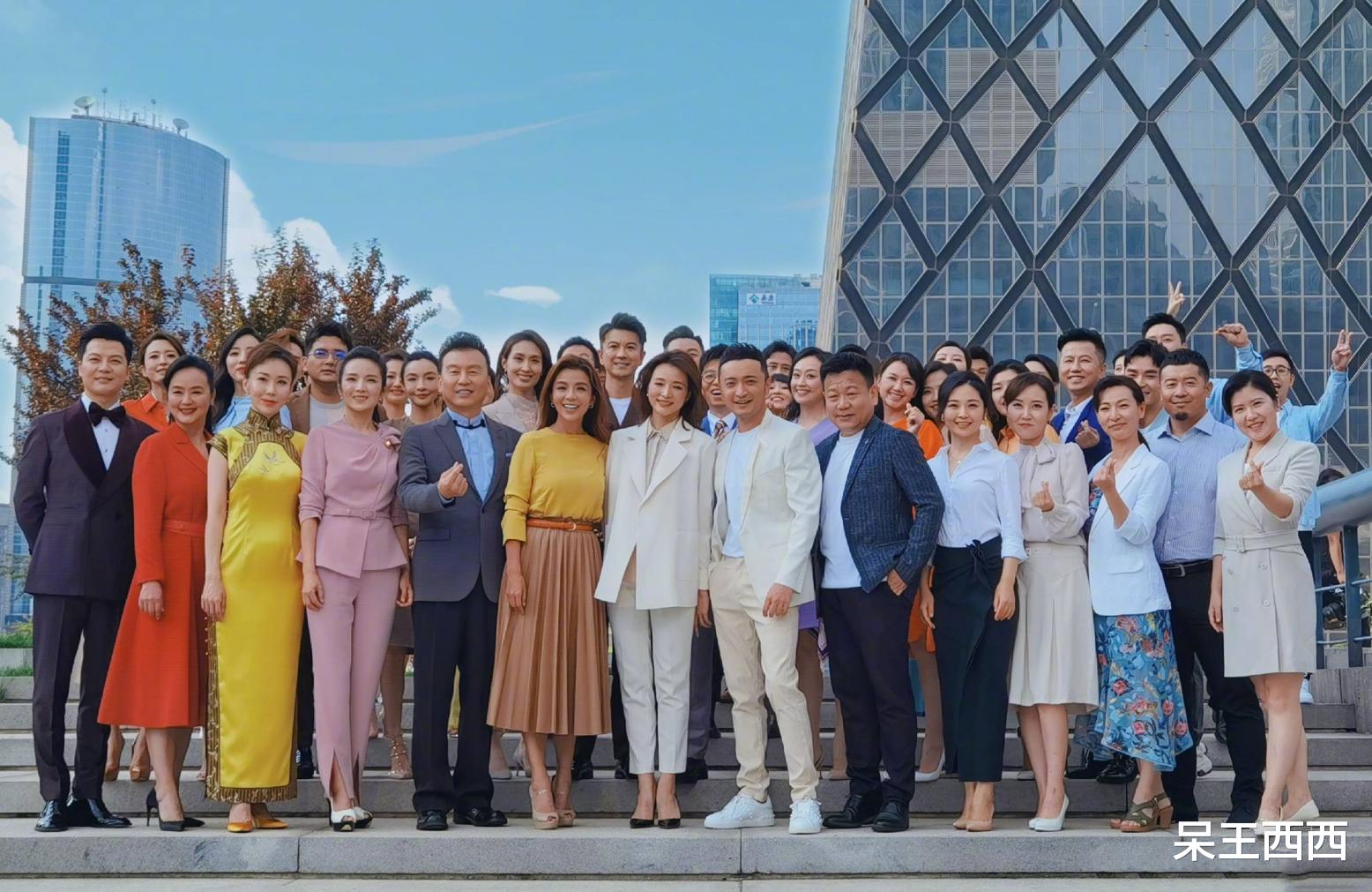 李思思|央视主持人李思思竞争力下滑，跨年外出旅游，主持春晚可能性很低