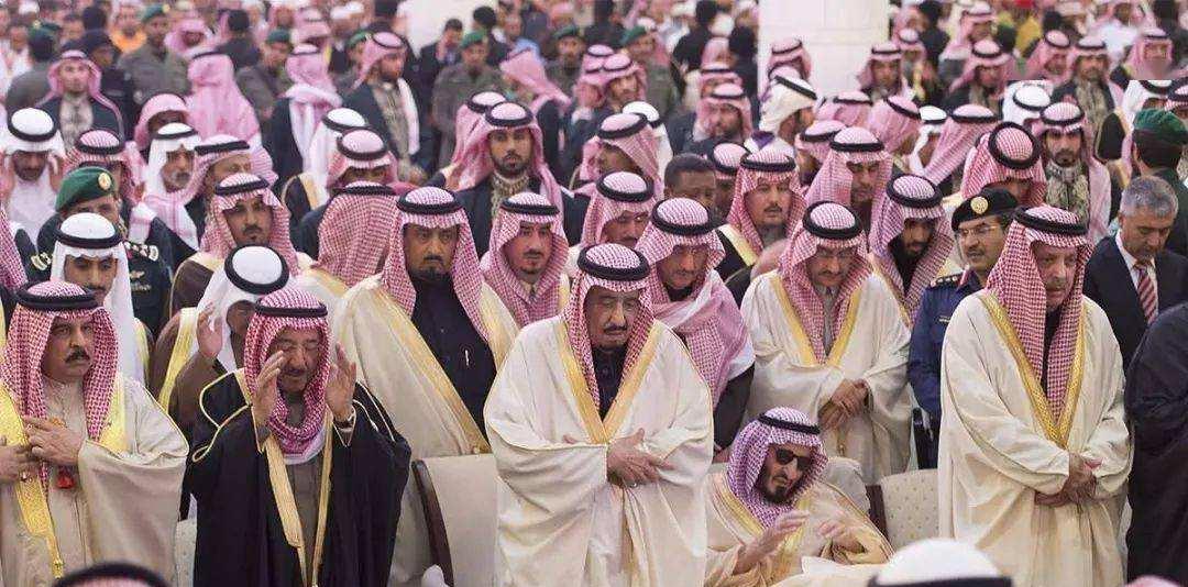 伊拉克10万大军进攻沙特，沙特亮出中国导弹，吓得萨达姆直接认怂