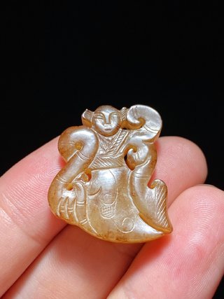 和田玉籽料|汉 和田玉籽料 玉舞人 舞人佩 挂件