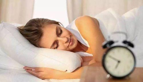 脾胃|张文宏：提高孩子免疫力要多喝牛奶，喝牛奶尽量避开这3个误区