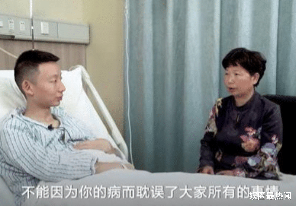 郭希宽|郭希宽送杜妈蓝色妖姬,寓意敦厚善良,杜妈笑容满面,姚策太可怜