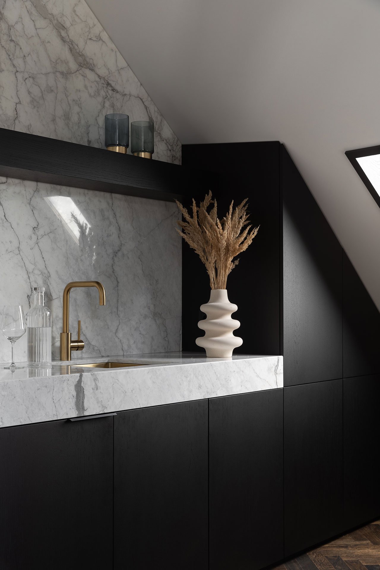 融合了新艺术风格、中世纪现代和当代风格的A22 酒店