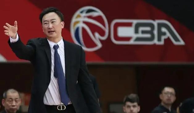 浙江男篮|CBA争议外援被裁掉！刘维伟因他下课告别中国篮坛