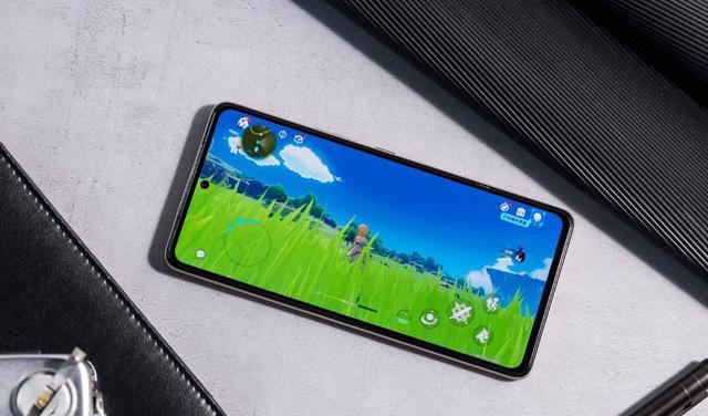 高通骁龙|提前给新机让路，骁龙888+独显芯片Pro+66W快充，仅2699元