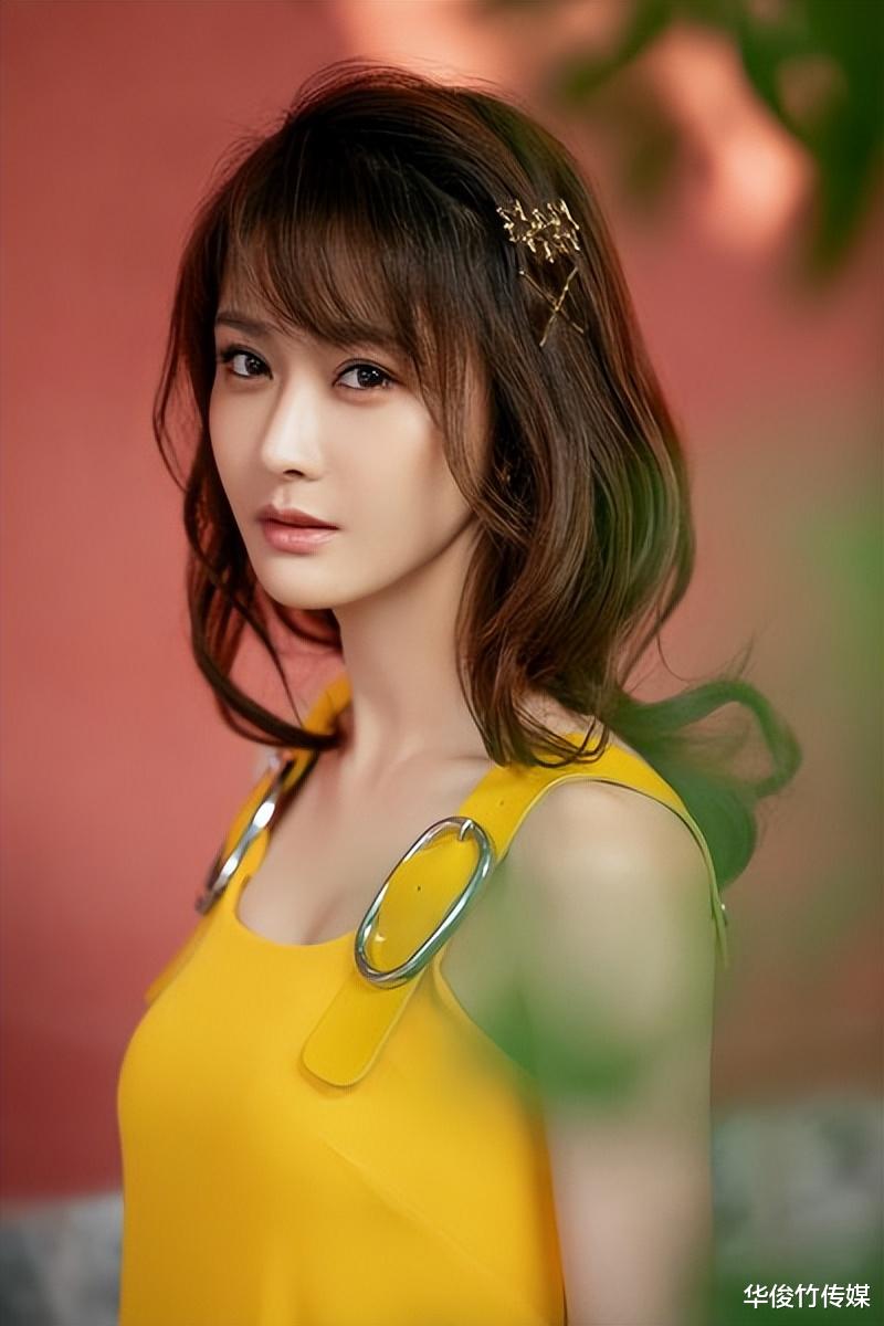 陳冰|離婚后參加好聲音爆紅，放棄父親30億資產(chǎn)，時(shí)隔8年重回巔峰