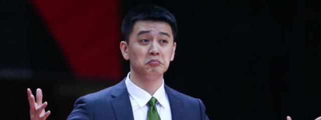 热身赛|莫兰德实在憋不住了，发推晒个人扣篮照，并高呼辽宁男篮夺冠
