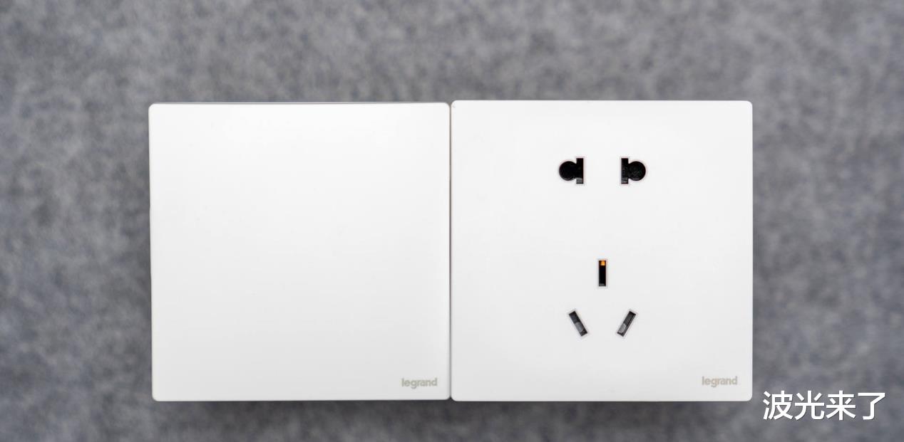 恭喜你,在装修前看到了这篇开关插座大比拼,五款一线品牌哪家强
