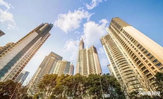 楼市|购房者欠下38万亿,开发商欠下12万亿,楼市的钱都被谁给赚走了?