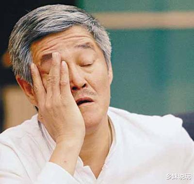 赵本山|赵本山女儿爆料,爸爸后悔买飞机,光停机费一天就2万,太费钱